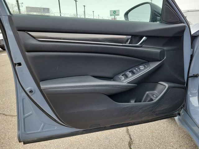 Used 2022 Honda Accord Sport image 17