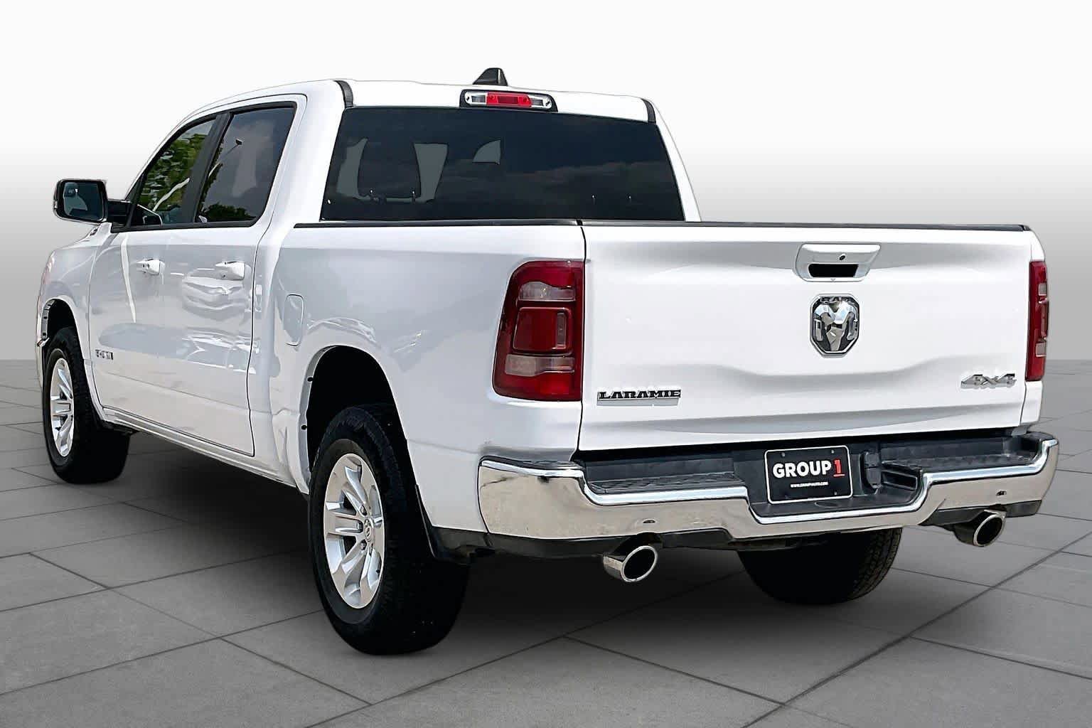 Used 2024 RAM 1500 Laramie AWD/4WD image 12