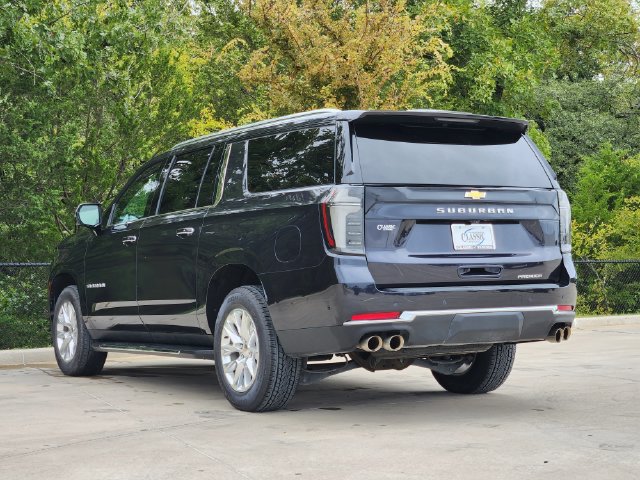 Used 2025 Chevrolet Suburban Premier AWD/4WD image 6