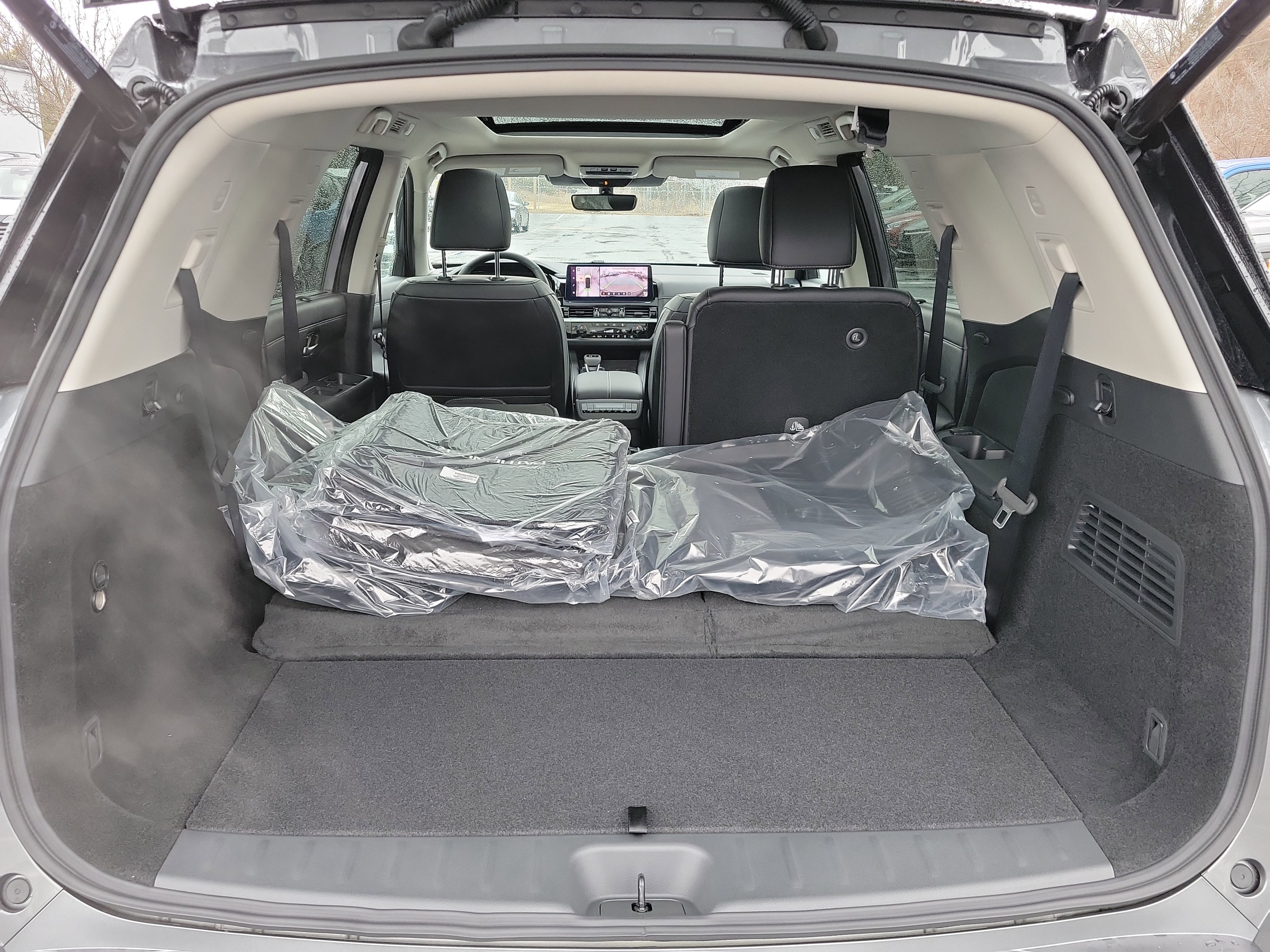 New 2026 Nissan Pathfinder SL w/ SL Premium Package image 32