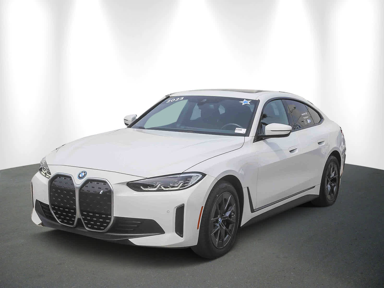 Certified 2023 BMW i4 eDrive35 w/ Premium Package image 3