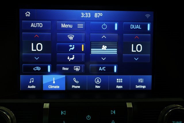 Used 2022 Ford Mustang Shelby GT500 w/ Technology Package image 94