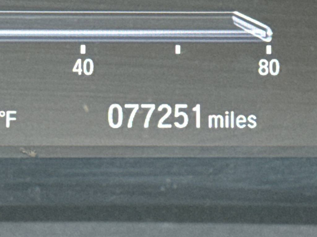 Used 2018 Honda CR-V Touring image 20