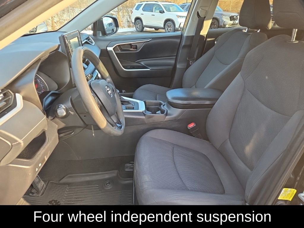 Used 2019 Toyota RAV4 LE w/ All Weather Liner Package image 9