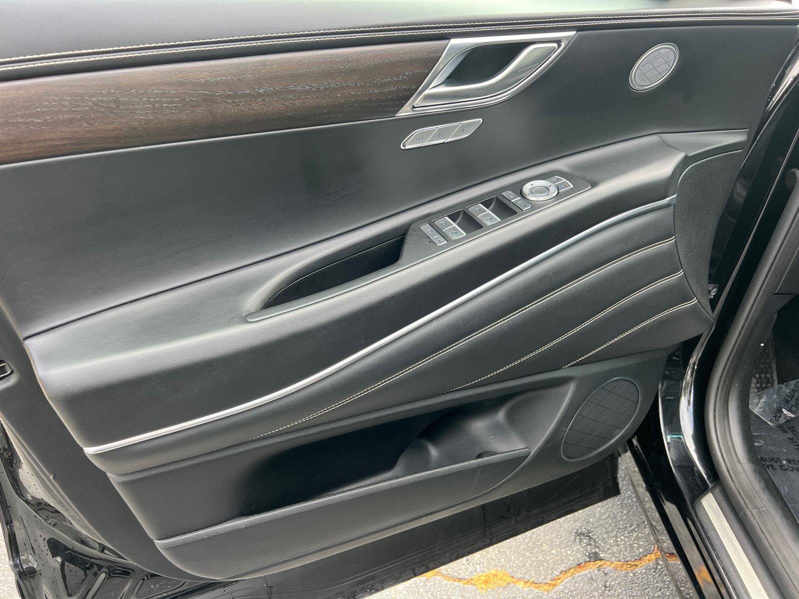 Used 2024 Genesis GV80 2.5T image 11