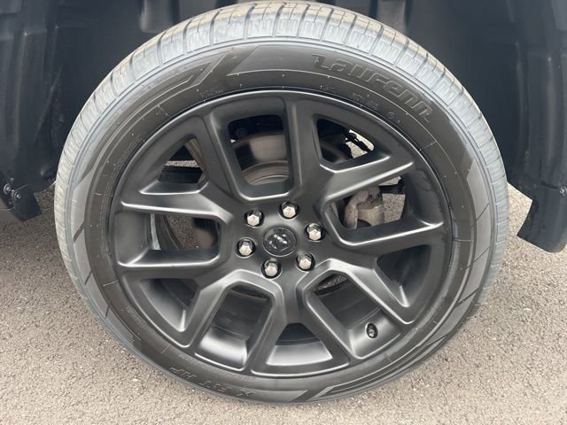 Used 2023 RAM 1500 Laramie AWD/4WD image 39