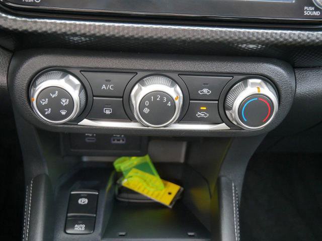 Certified 2024 Nissan Kicks SV image 19