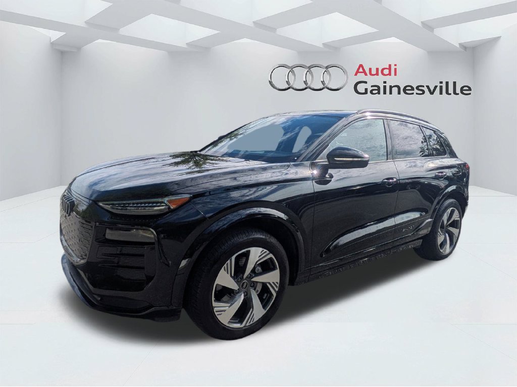Used 2025 Audi Q6 e-tron Premium Plus w/ Premium Plus AWD/4WD image 10