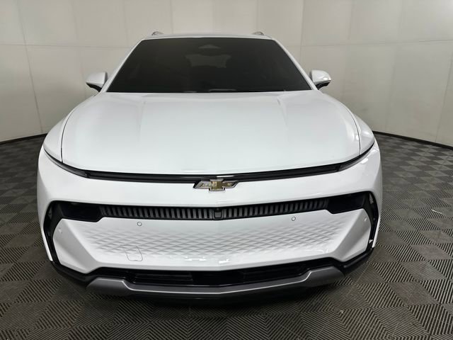 Used 2024 Chevrolet Equinox EV LT w/ Active Safety Package 3 image 8