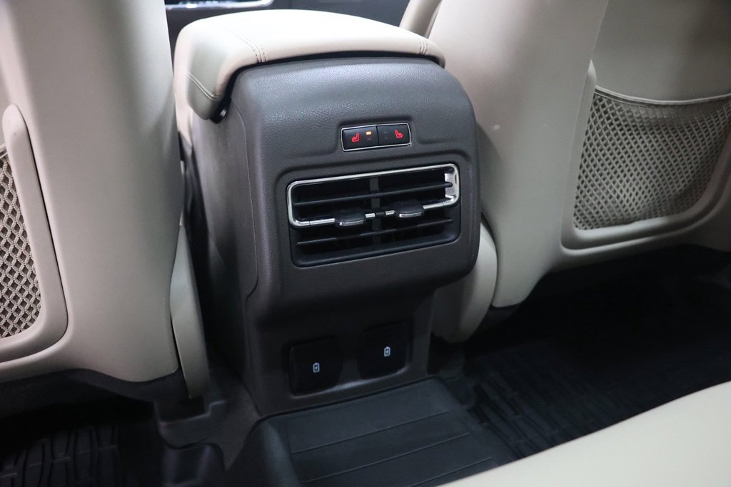 Used 2023 Lincoln Corsair Reserve w/ Equipment Group 202A AWD/4WD image 40