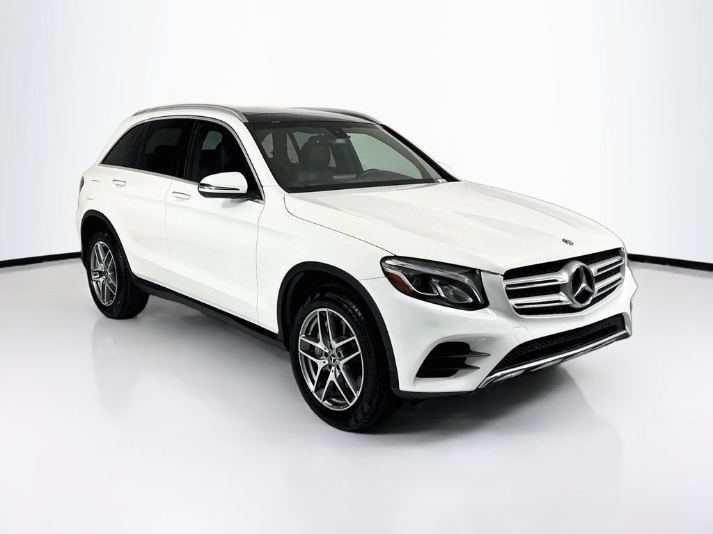 Used 2019 Mercedes-Benz GLC 300 image 3