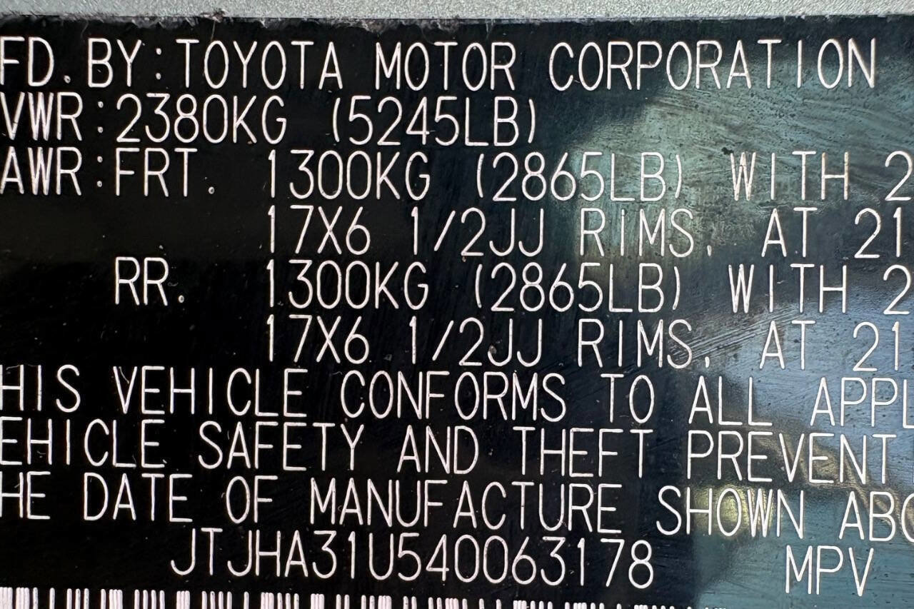 Used 2004 Lexus RX 330 AWD image 11