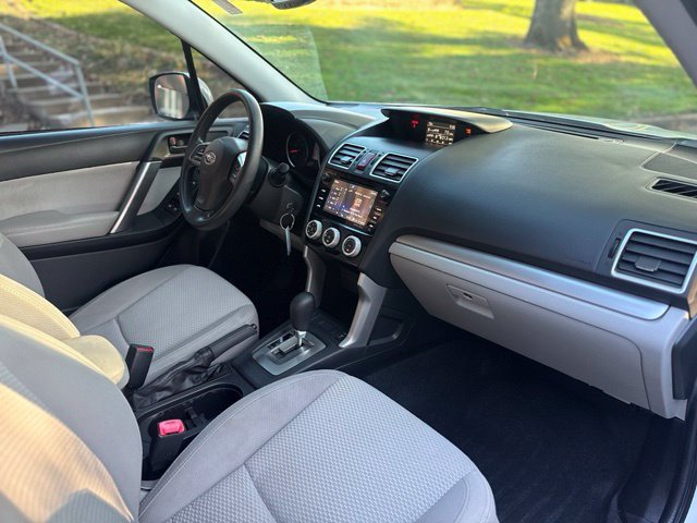 Used 2016 Subaru Forester 2.5i Premium w/ Popular Package #2 AWD/4WD image 18
