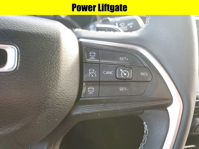 Certified 2023 Jeep Grand Cherokee Altitude image 12