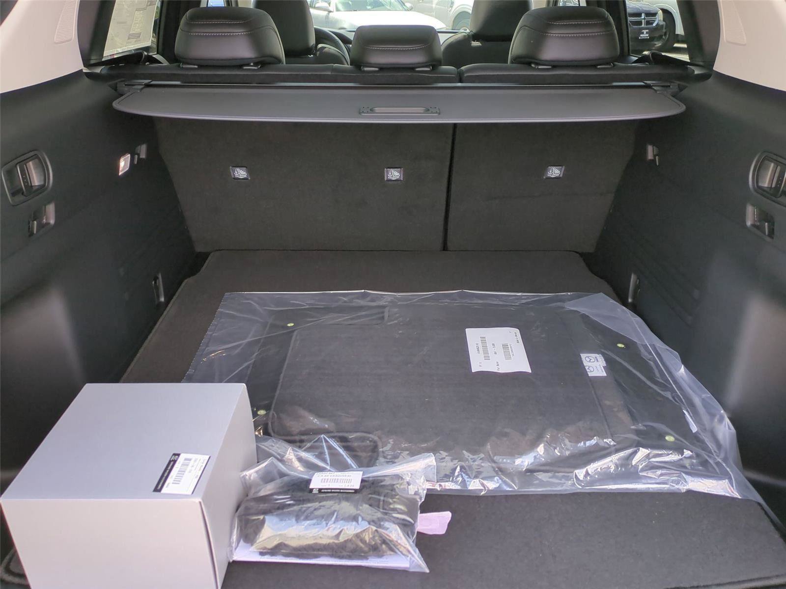 New 2026 MAZDA CX-50 AWD 2.5 S w/ Cargo Package image 22