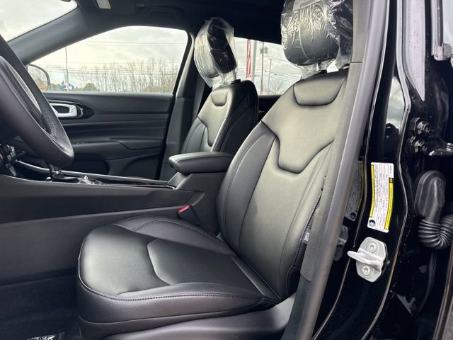 New 2026 Jeep Compass Limited w/ Sun, Sound & Navigation Group AWD/4WD image 10