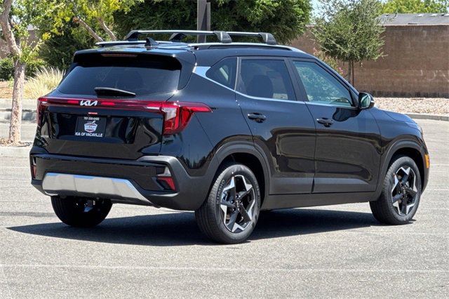 New 2025 Kia Seltos EX image 5