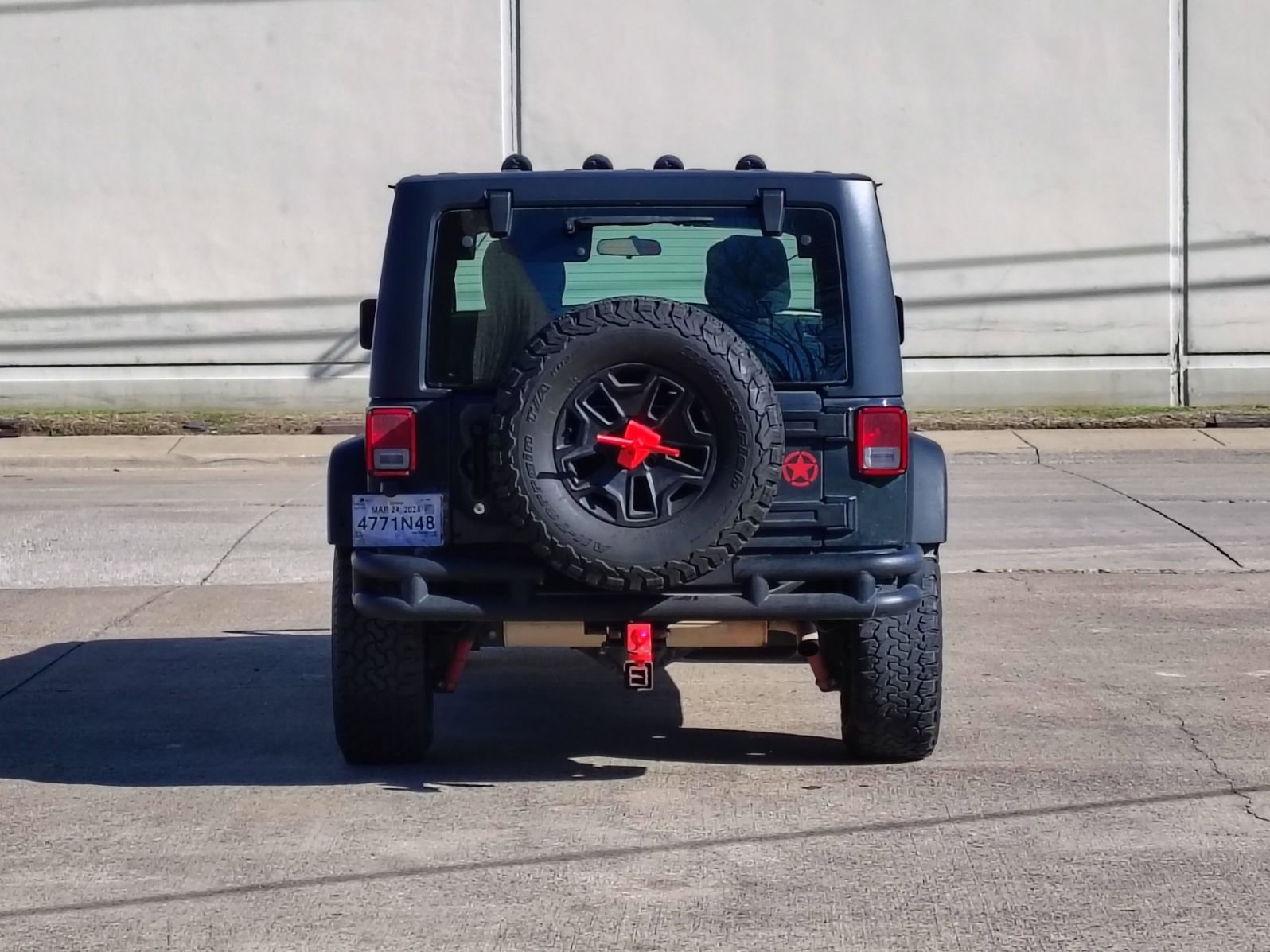 Used 2016 Jeep Wrangler Unlimited Sport AWD/4WD image 4
