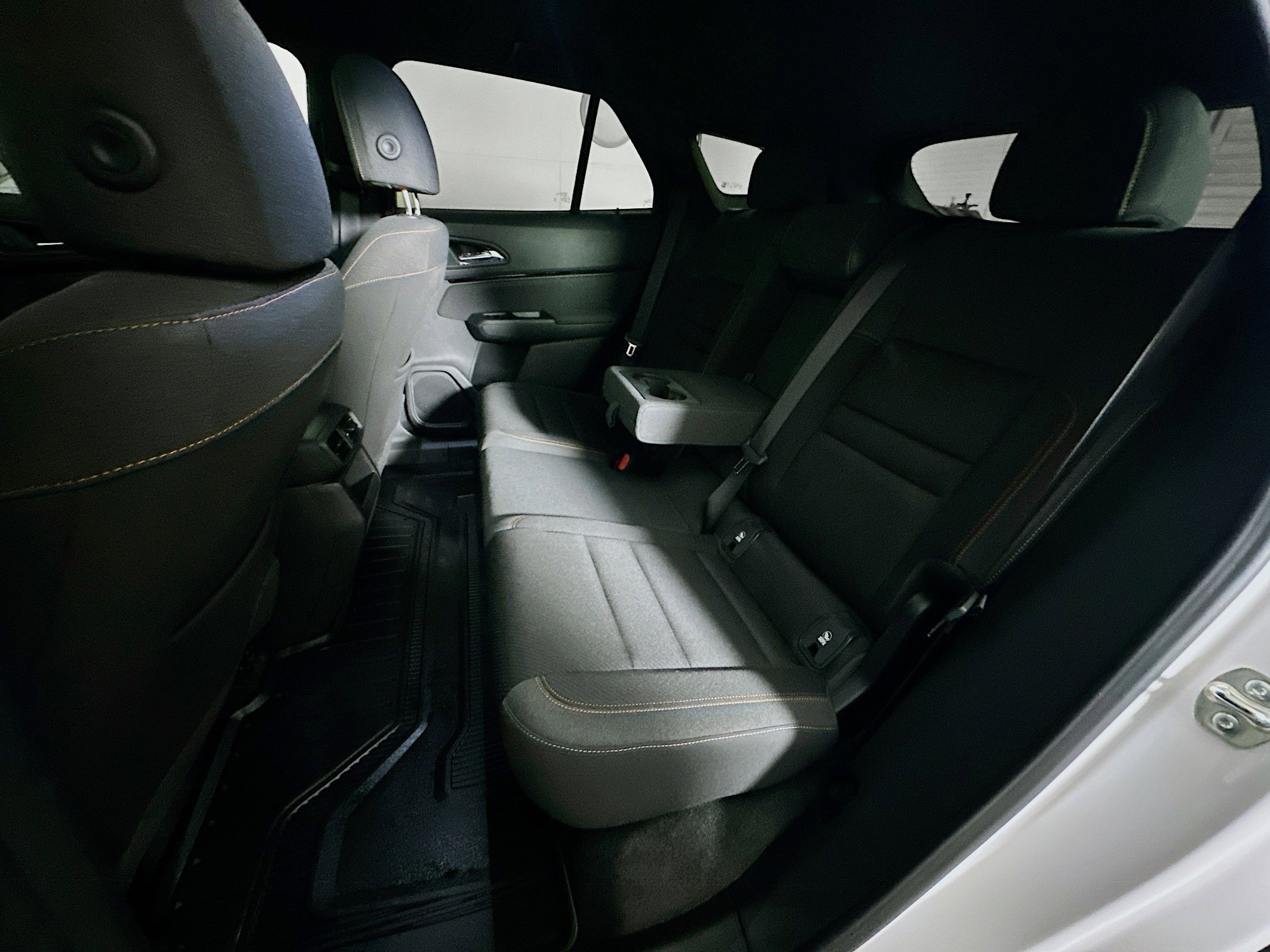 Used 2025 Honda Prologue EX image 27