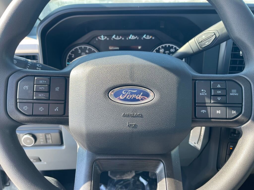 New 2026 Ford F350 XL w/ STX Appearance Package AWD/4WD image 11