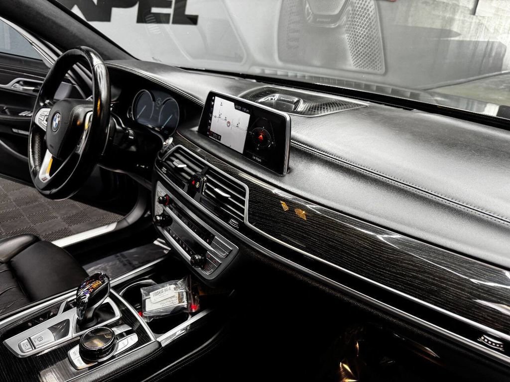 Used 2016 BMW 740i image 54