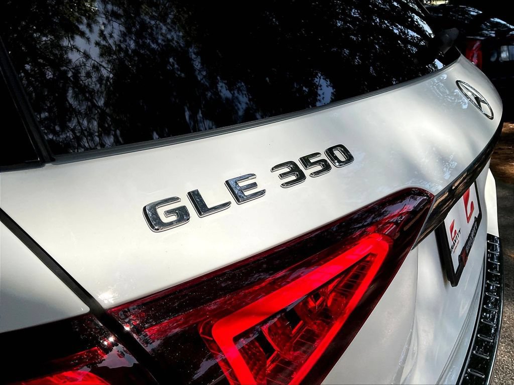 Used 2022 Mercedes-Benz GLE 350 4MATIC w/ 3rd Row Seat Package image 21