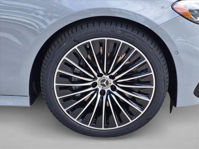 New 2027 Mercedes-Benz E 450 4MATIC Sedan image 9