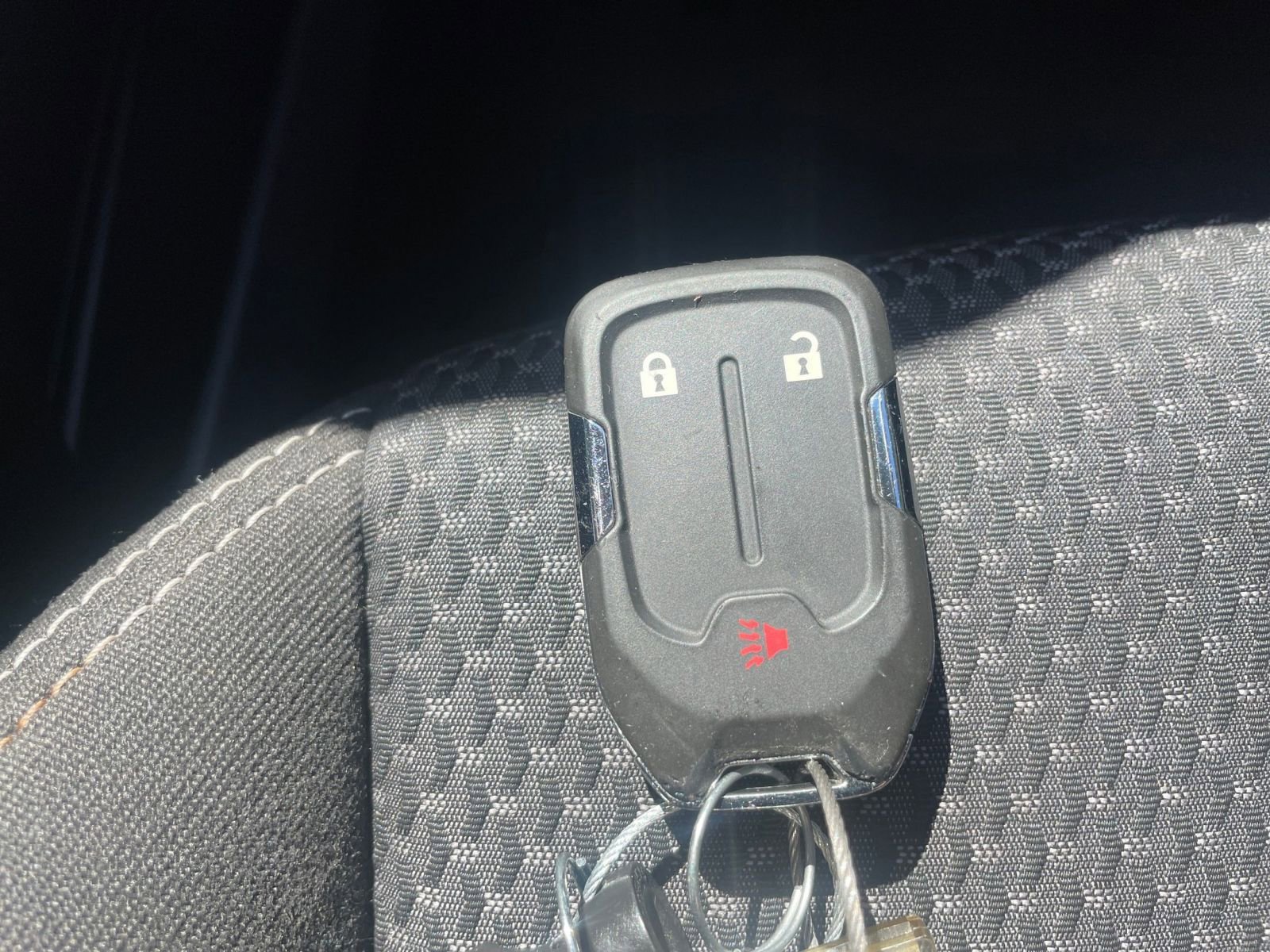 Used 2024 GMC Terrain SLE image 22