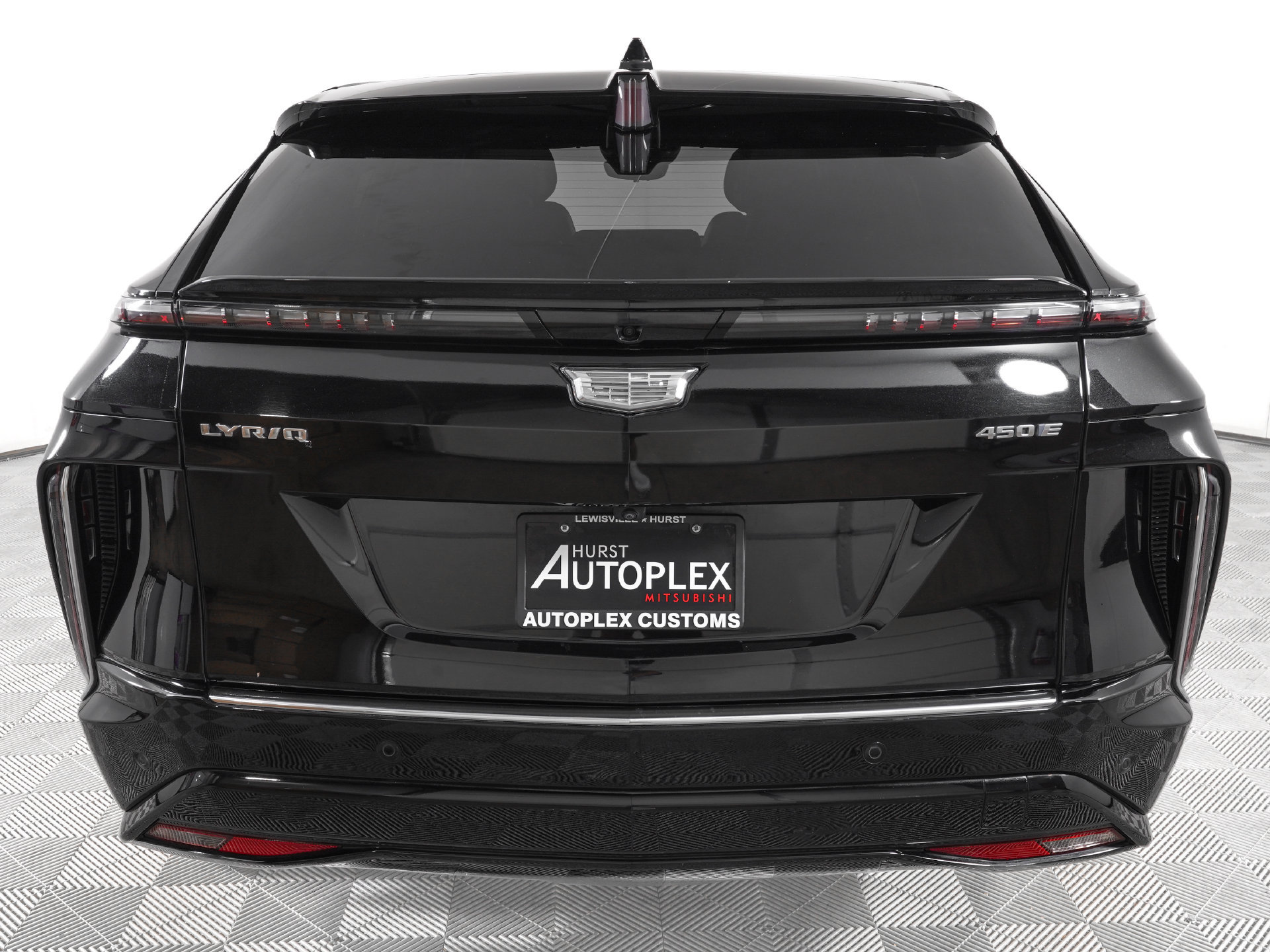 Used 2023 Cadillac Lyriq 2WD image 5