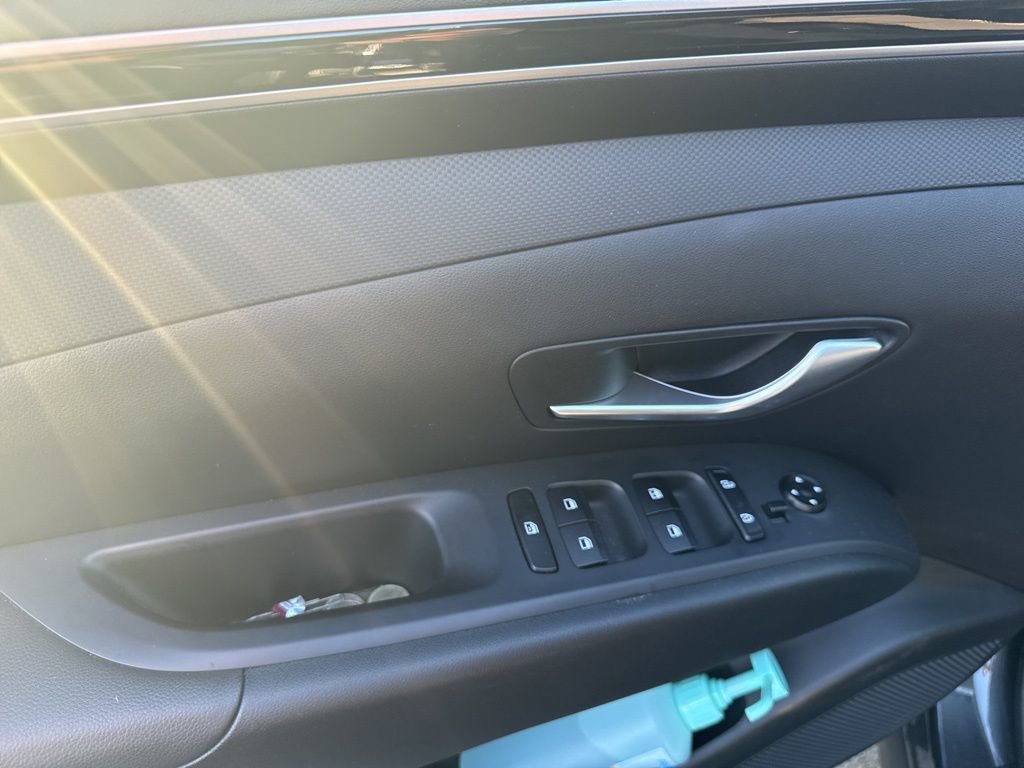 Used 2024 Hyundai Tucson SE image 10