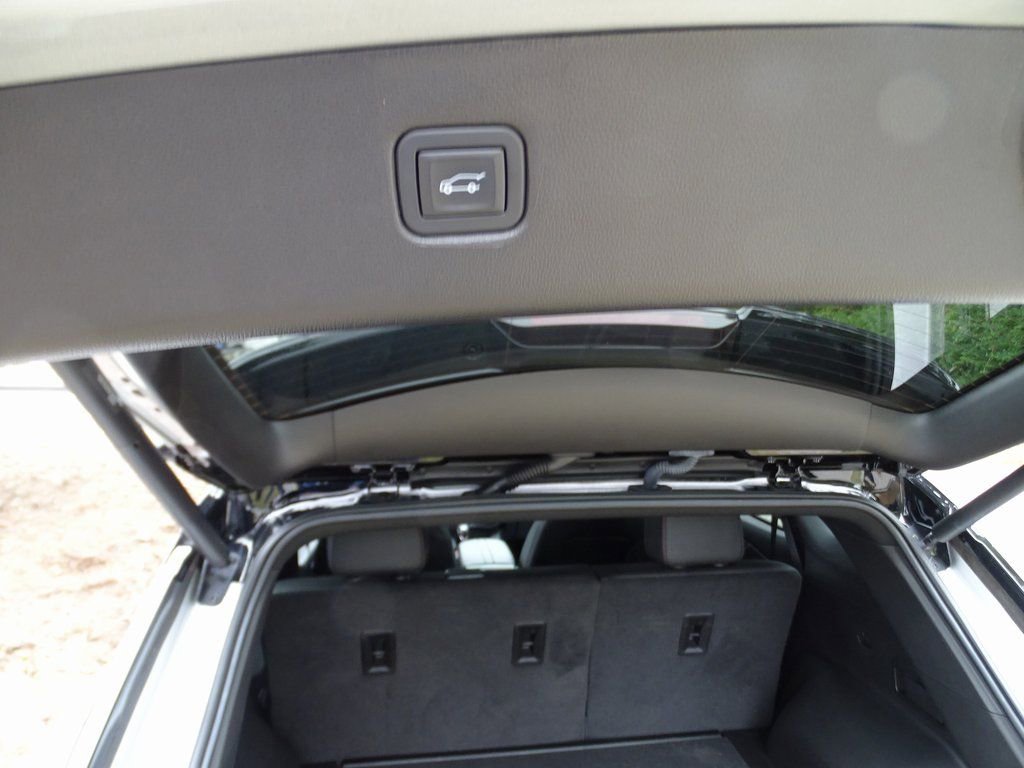 Used 2022 Chevrolet Blazer RS image 10