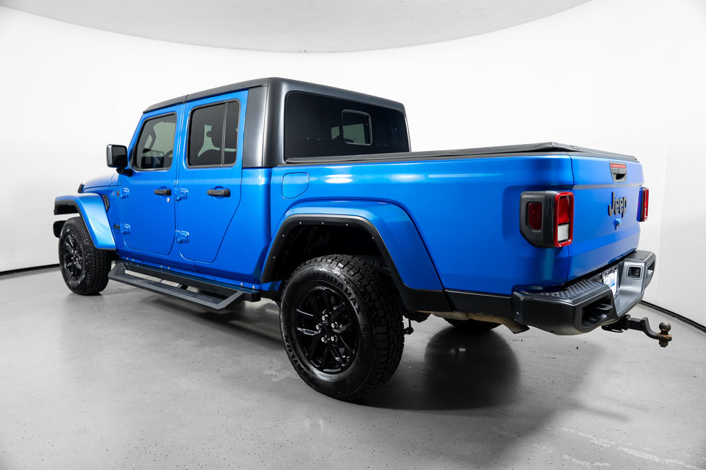 Used 2023 Jeep Gladiator Sport AWD/4WD image 12