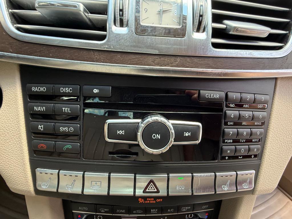 Used 2014 Mercedes-Benz E 350 Sedan image 12