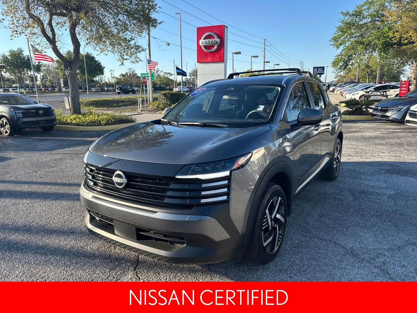 Certified 2025 Nissan Kicks SV w/ SV Premium Package image 2