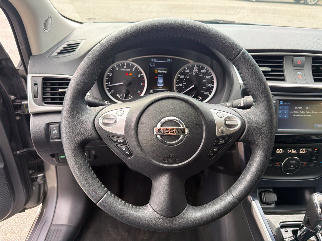 Used 2018 Nissan Sentra SR w/ Technology Package FWD image 16