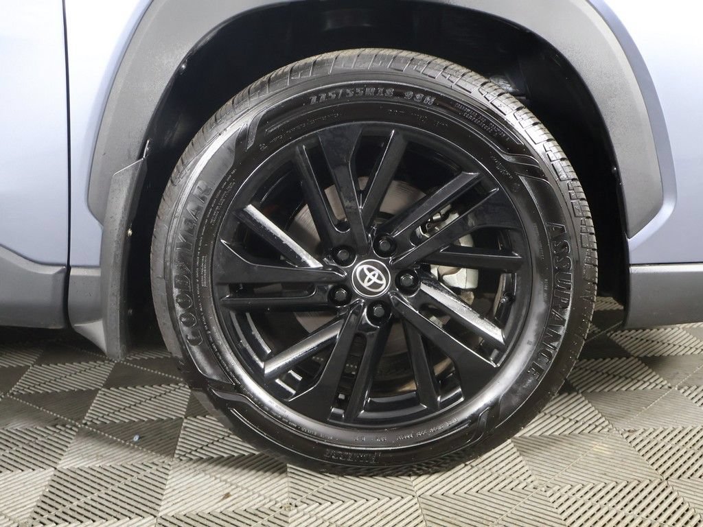 Used 2024 Toyota Corolla Cross AWD Hybrid image 19