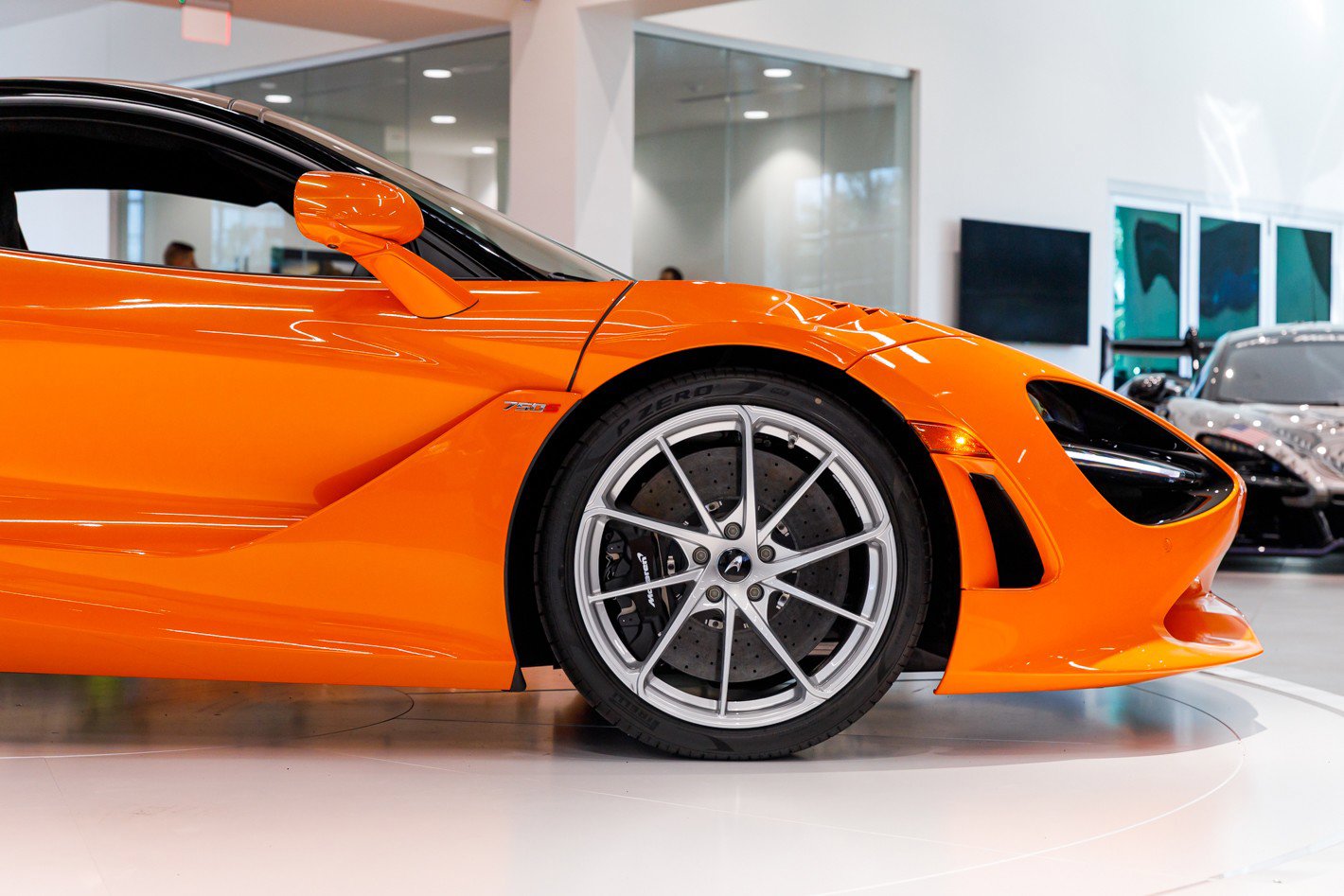 New 2026 McLaren 750S image 11