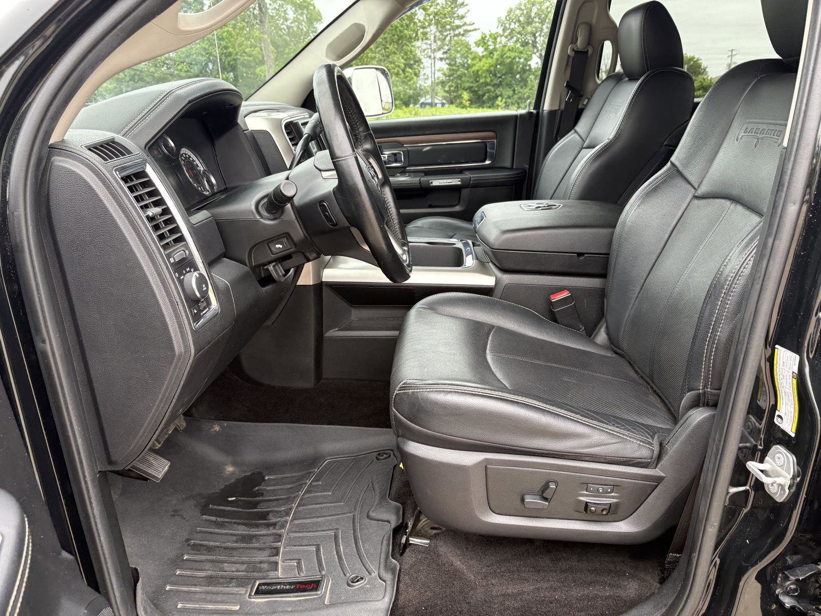Used 2018 RAM 2500 Laramie w/ Off Road Package AWD/4WD image 4