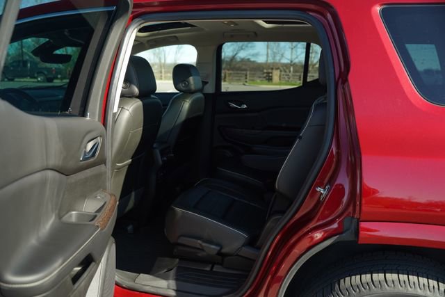 Used 2021 GMC Acadia Denali w/ Denali Ultimate Package image 16