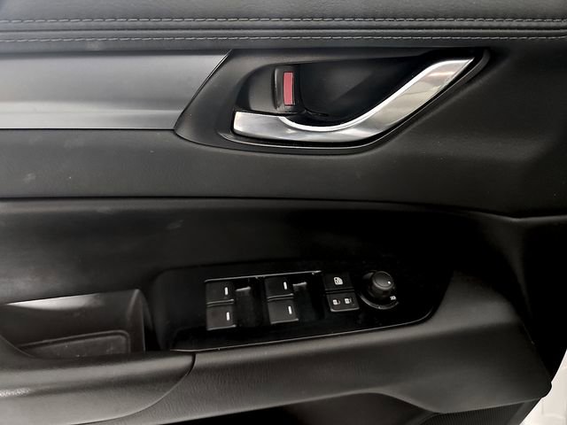 Used 2018 MAZDA CX-5 Touring image 12