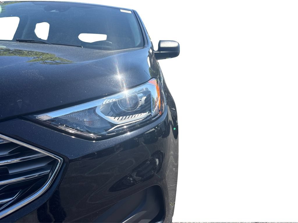 Used 2020 Ford Edge SE FWD image 27