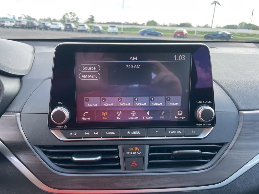 Used 2024 Nissan Altima 2.5 SV image 22