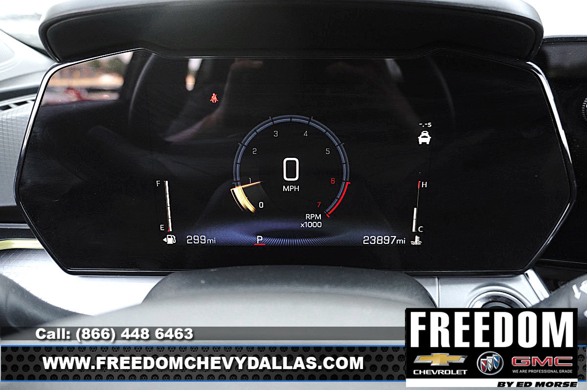 Used 2025 Chevrolet Trax LT w/ Driver Confidence Package FWD image 13
