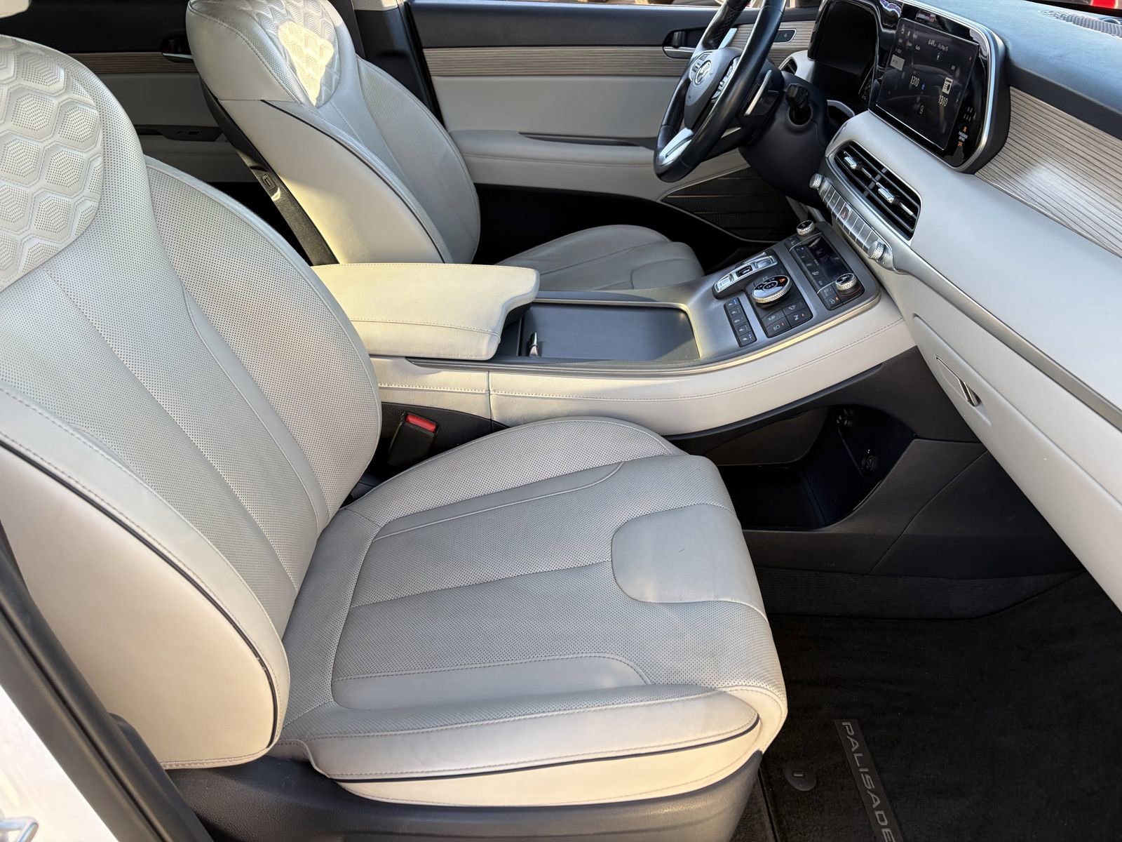 Used 2021 Hyundai Palisade Limited AWD/4WD image 12