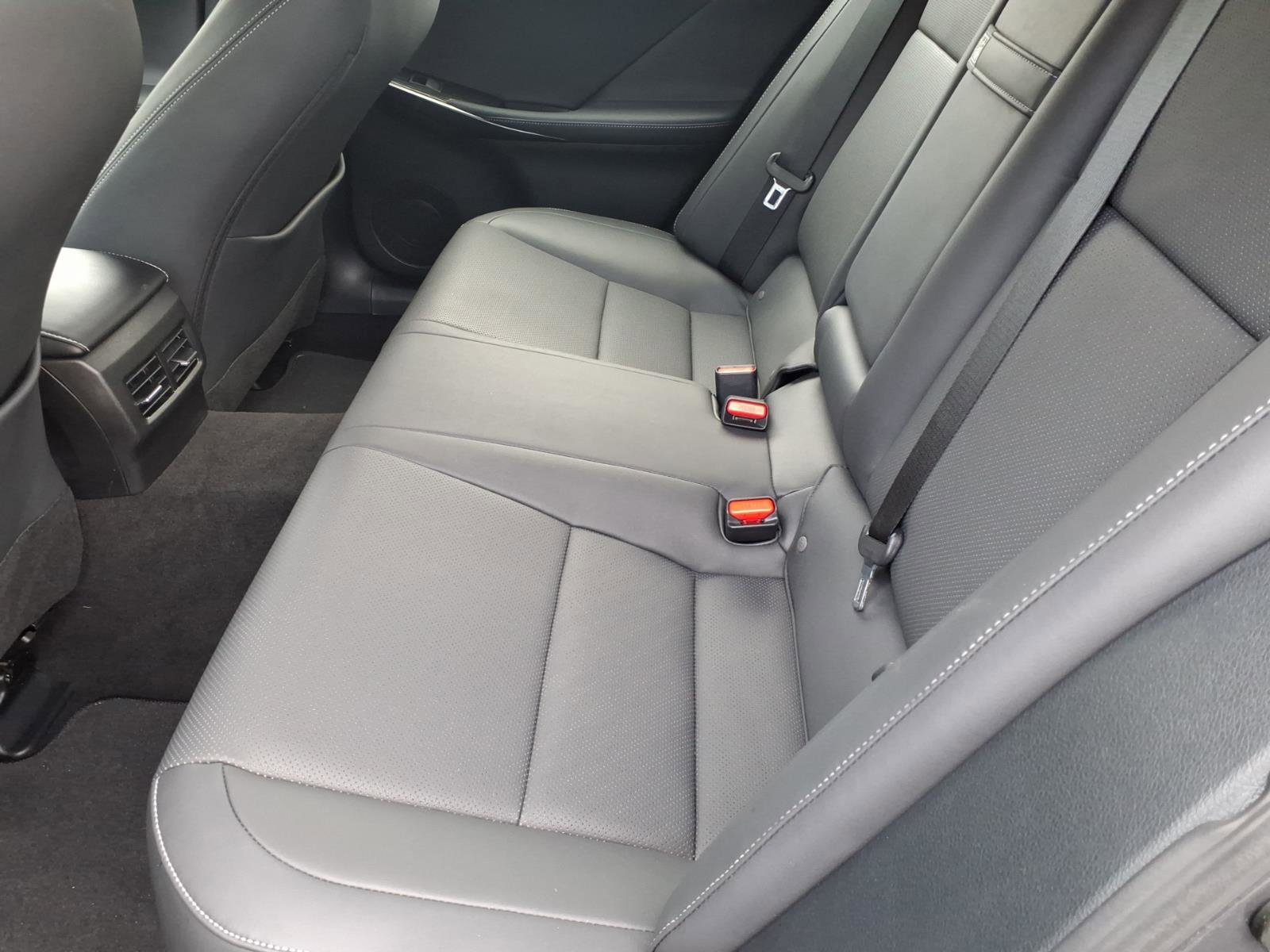 Certified 2023 Lexus IS 300 AWD w/ Premium Package image 6