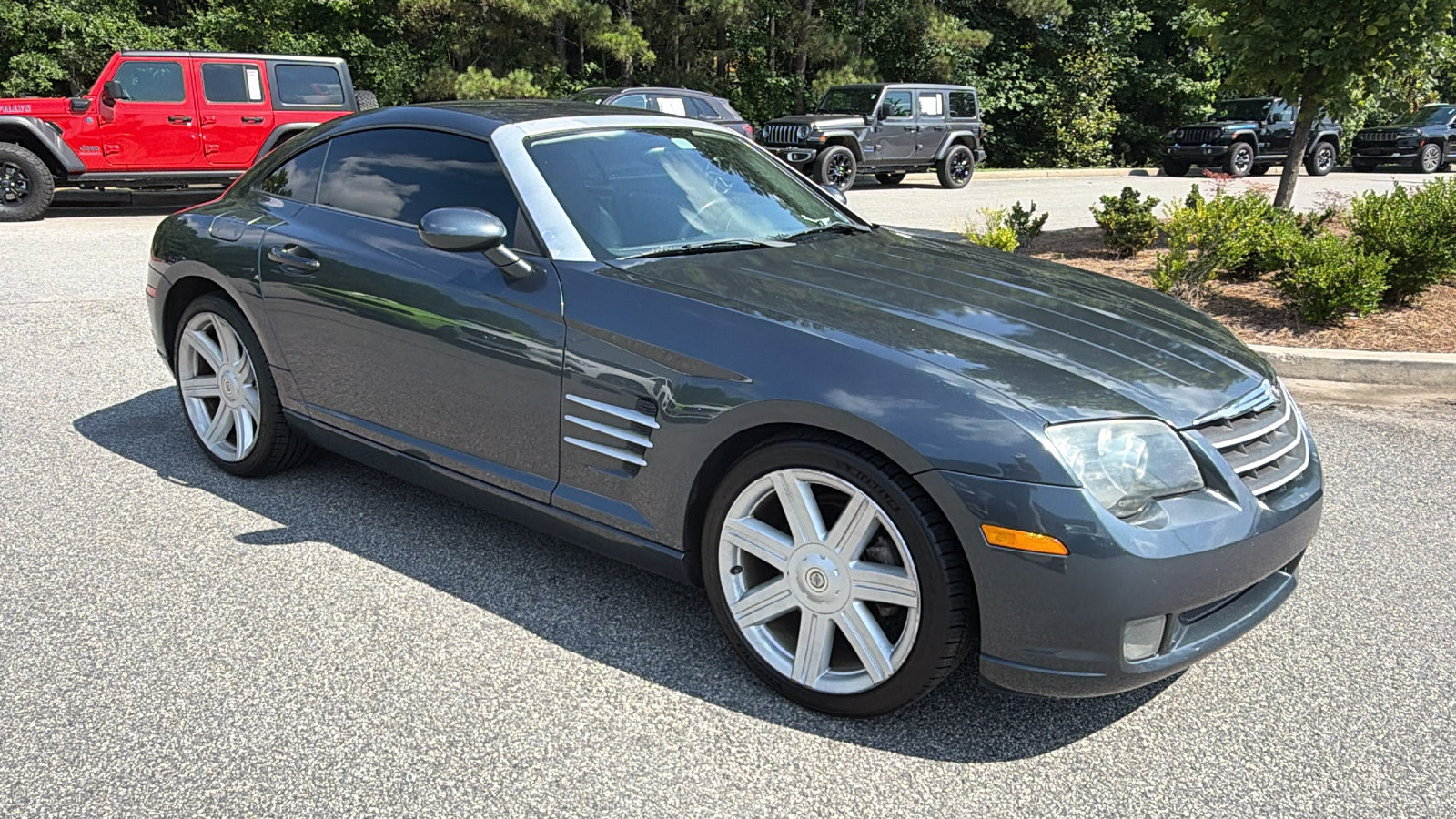 Used 2007 Chrysler Crossfire Limited RWD image 5