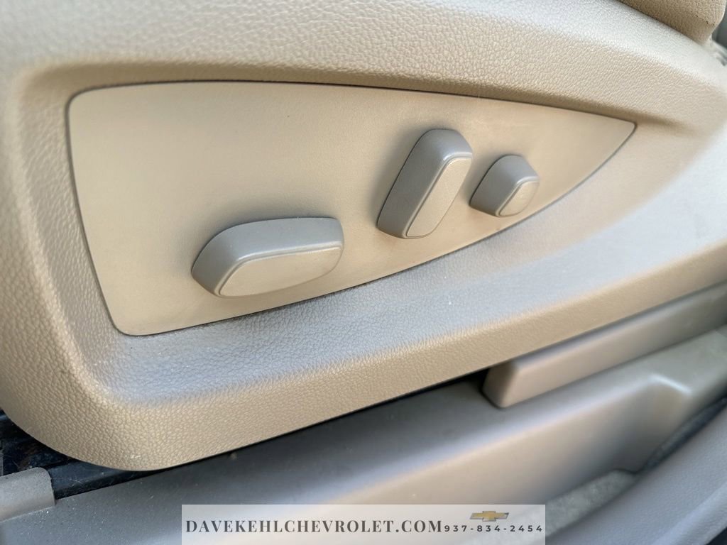 Used 2018 GMC Yukon SLT image 12