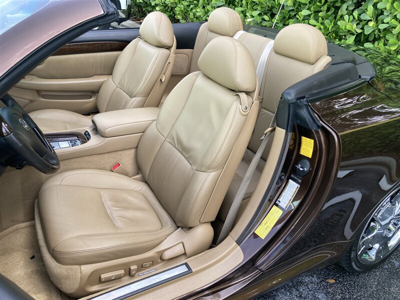 Used 2006 Lexus SC 430 Convertible RWD image 15