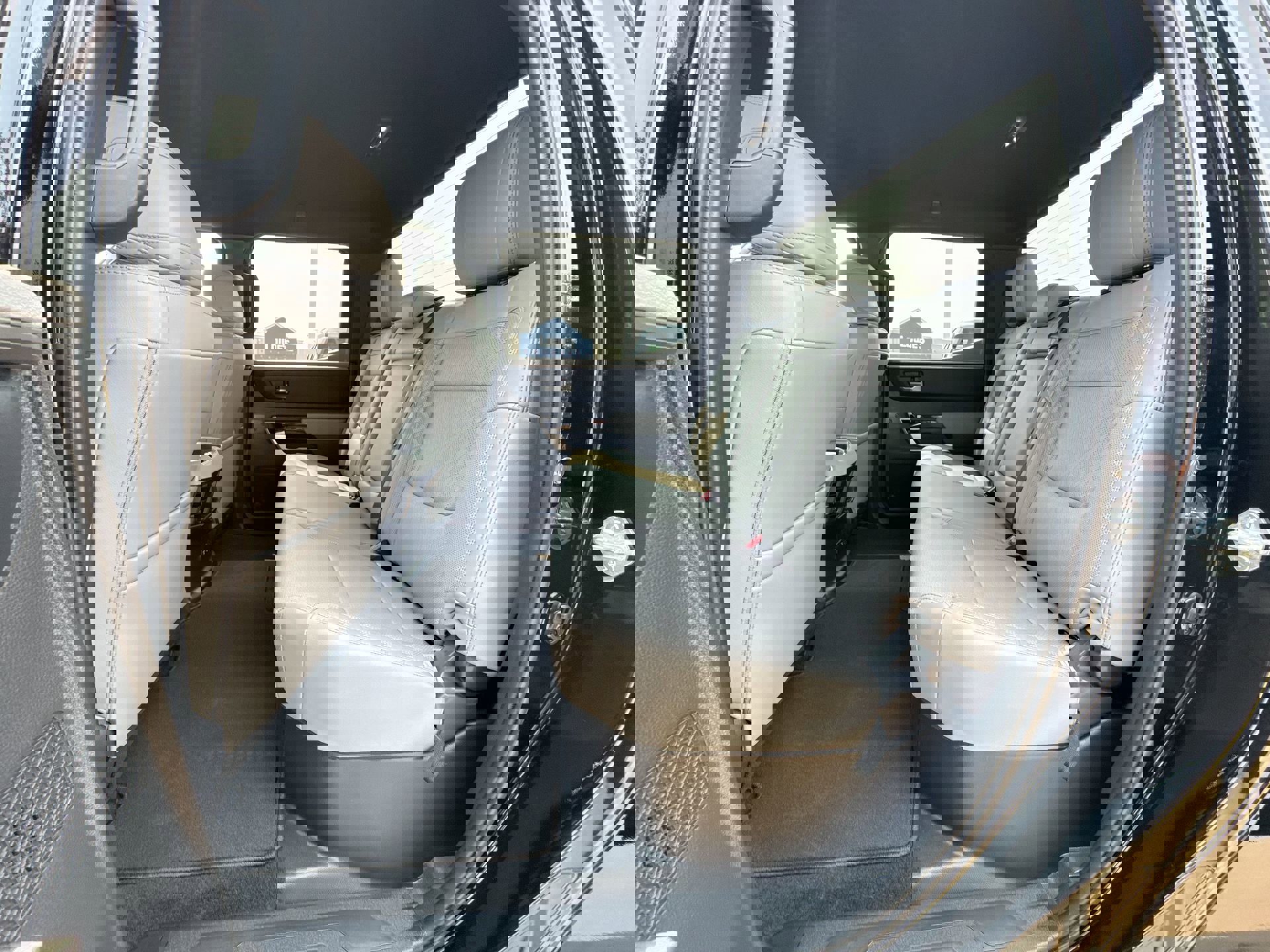 Used 2025 Toyota Tundra Limited image 60