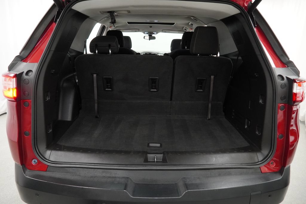 Used 2018 Chevrolet Traverse LT FWD image 30